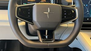 Polestar 4 bild 21