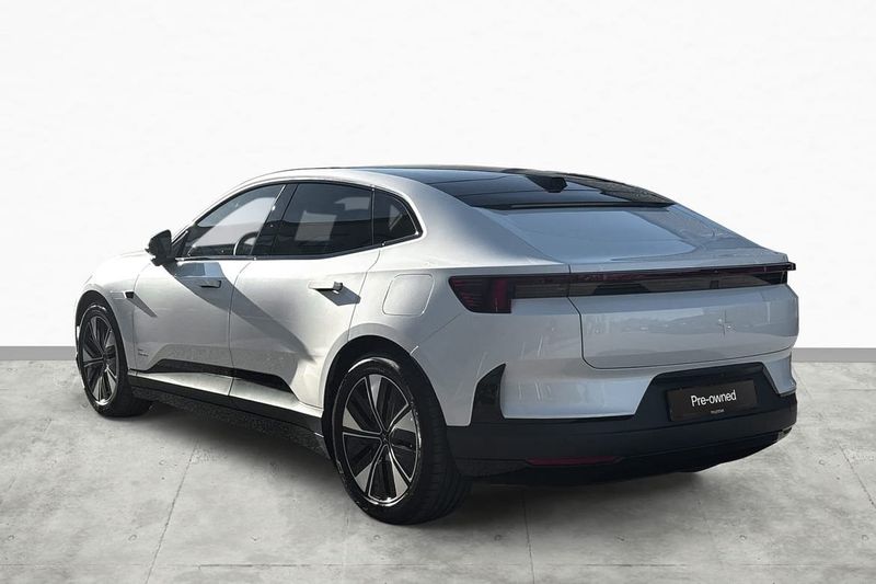 Polestar 4 bild 8