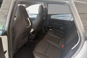 Polestar 4 bild 12