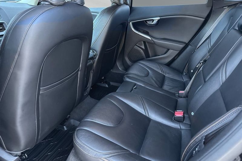 Volvo V40 bild 8