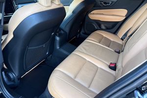 Volvo V60 bild 8