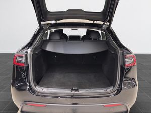 Tesla Model Y bild 15
