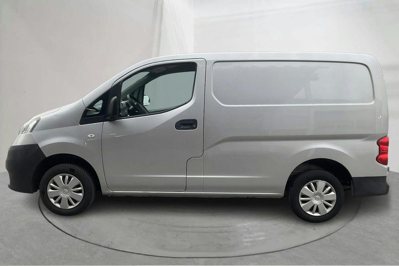 Nissan NV200 bild 2