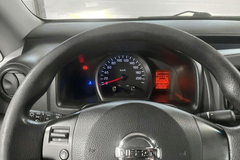 Nissan NV200 bild 10