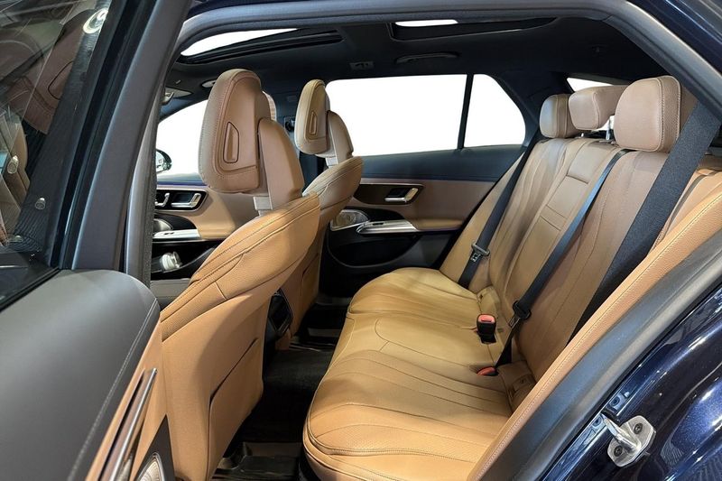 Mercedes E300 bild 11