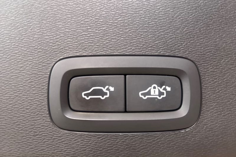 Volvo C40 Recharge bild 18