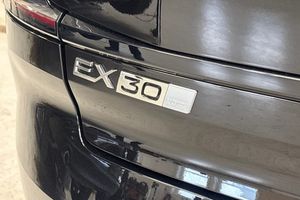 Volvo EX30 bild 17