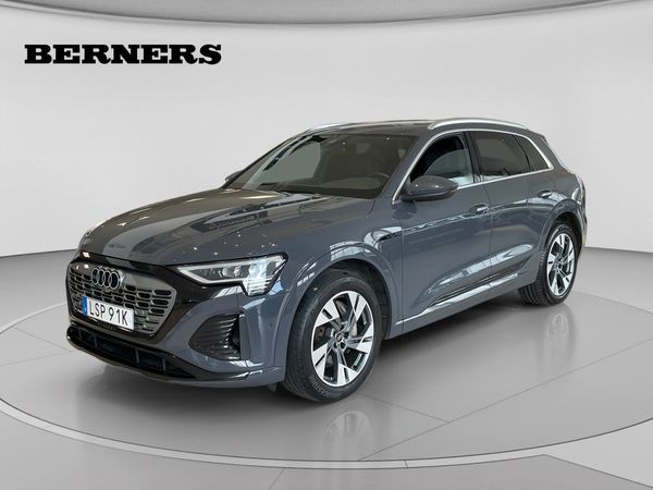 Audi Q8 e-tron 55 e-tron quattro, 408hk/S-Line - 2024