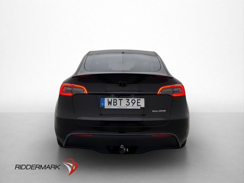 Tesla Model Y bild 8