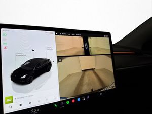 Tesla Model Y bild 29
