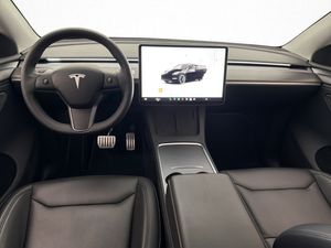 Tesla Model Y bild 14