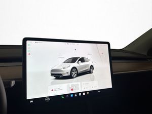 Tesla Model Y bild 25