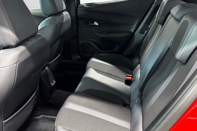 Peugeot 2008 bild 6