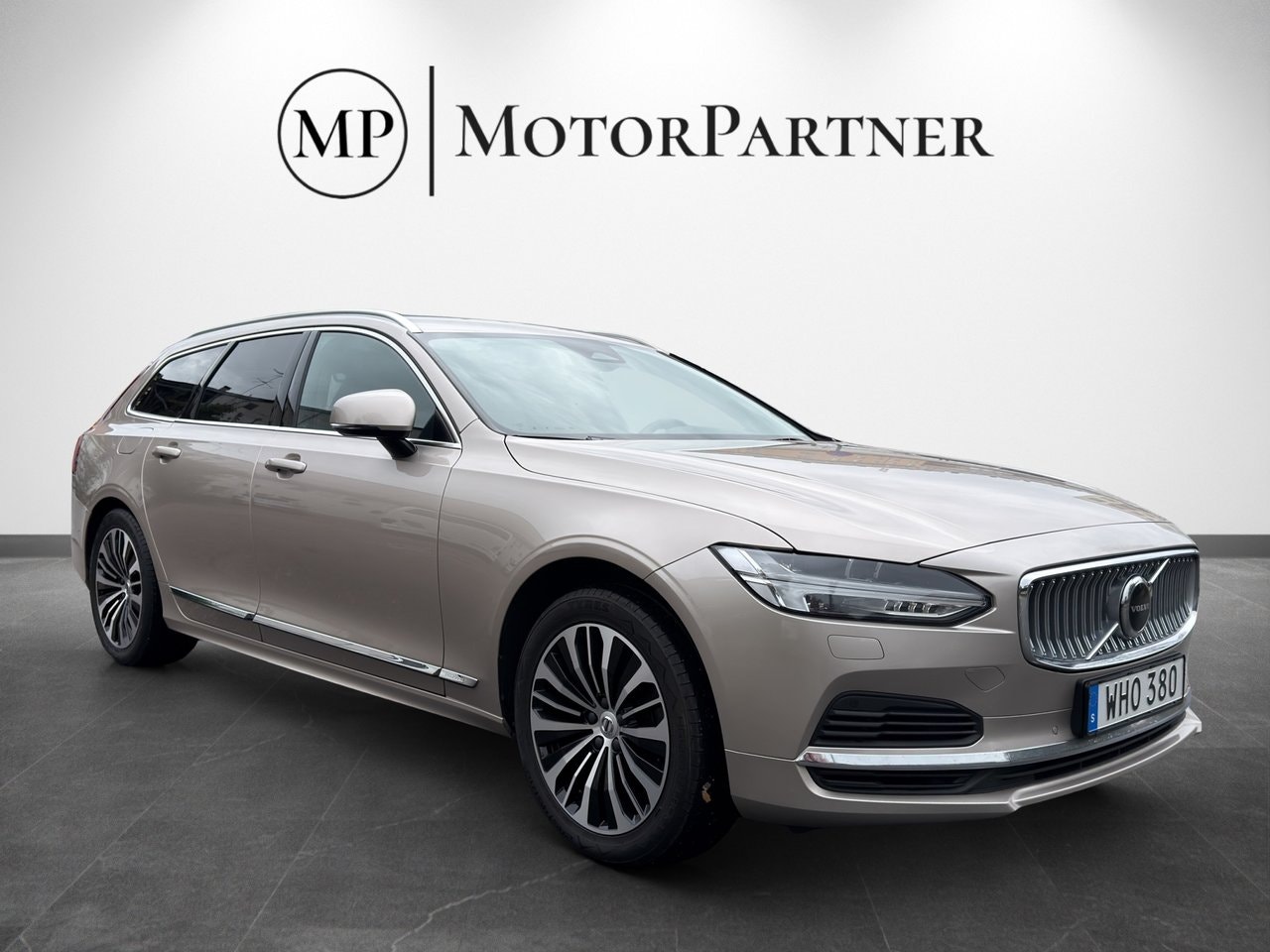 Volvo V90