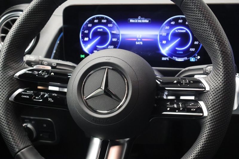 Mercedes EQB250+ bild 11