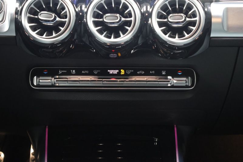 Mercedes EQB250+ bild 16