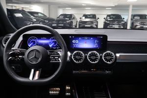 Mercedes EQB250+ bild 10