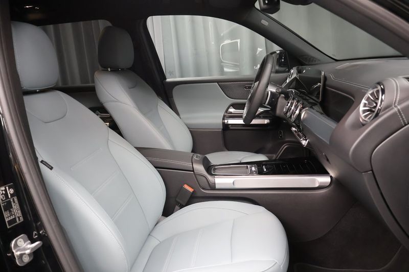 Mercedes EQB250+ bild 12