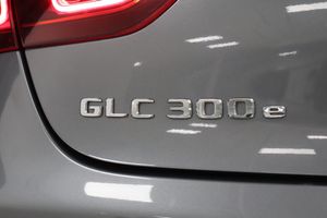 Mercedes GLC300 bild 12