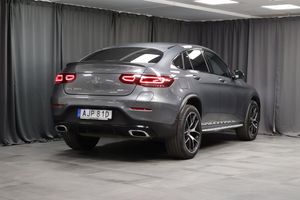 Mercedes GLC300 bild 2