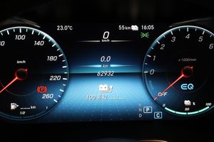 Mercedes GLC300 bild 18