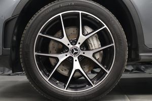 Mercedes GLC300 bild 6
