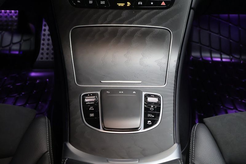 Mercedes GLC300 bild 22