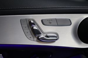 Mercedes GLC300 bild 16