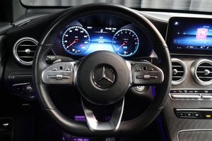 Mercedes GLC300 bild 17