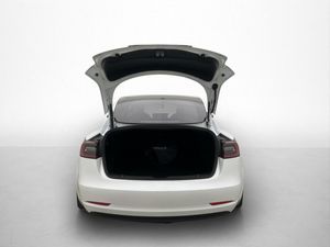 Tesla Model 3 bild 10