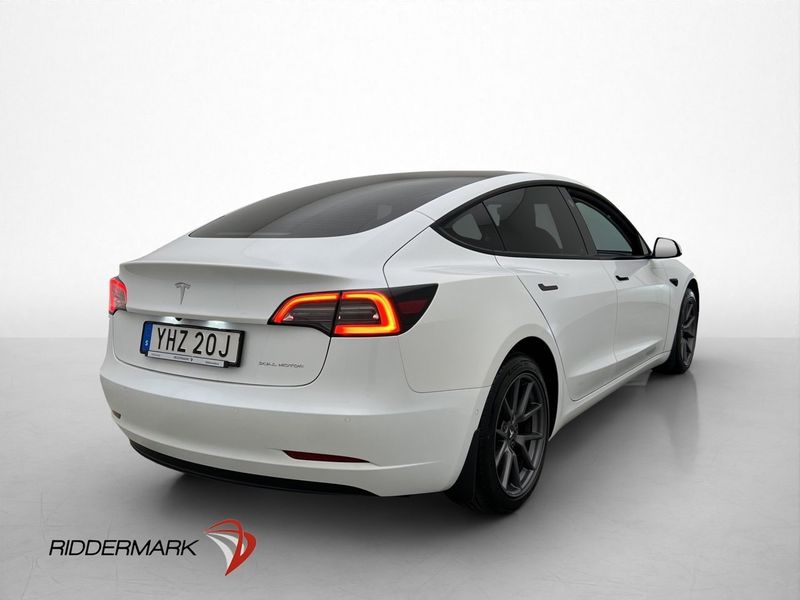 Tesla Model 3 bild 8