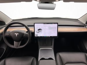 Tesla Model 3 bild 16