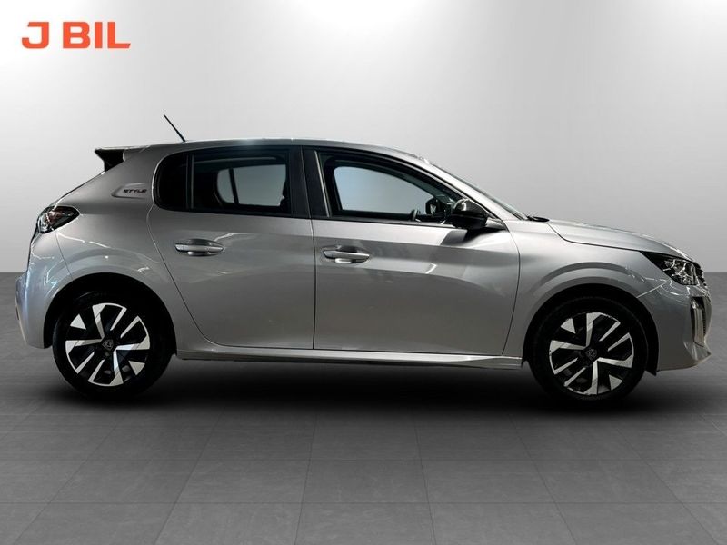 Peugeot 208 bild 3