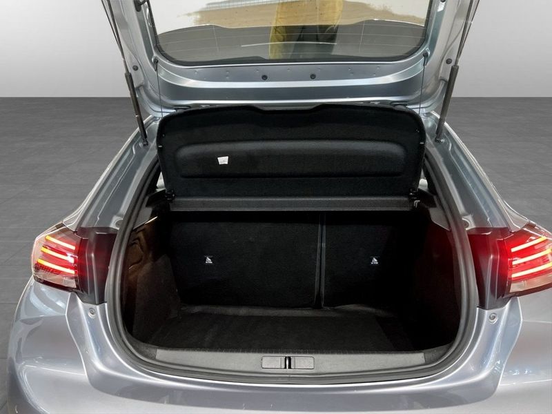 Peugeot 208 bild 14