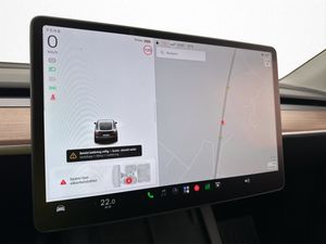 Tesla Model Y bild 20