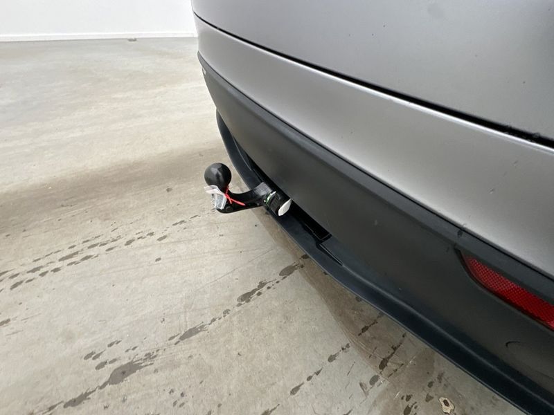 Tesla Model Y bild 10