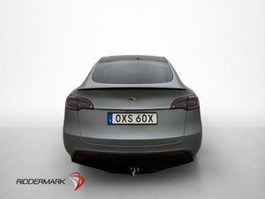 Tesla Model Y bild 8