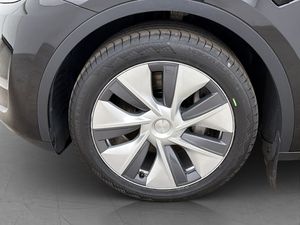 Tesla Model Y bild 30