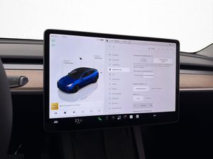 Tesla Model Y bild 22
