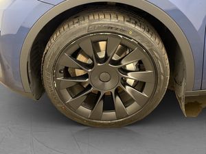 Tesla Model Y bild 34