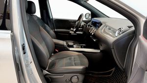Mercedes B200 bild 14