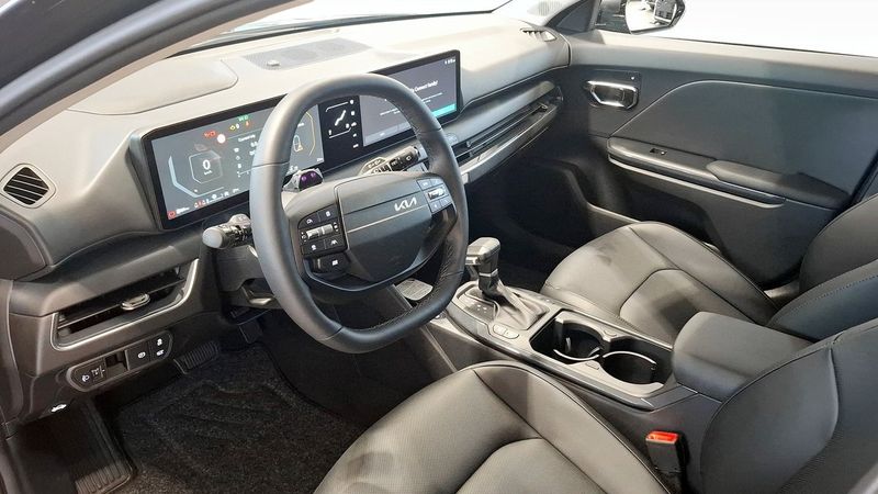 Kia K4 bild 3