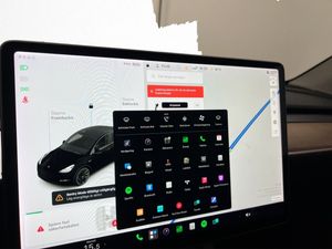 Tesla Model Y bild 29