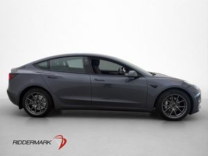 Tesla Model 3 bild 8