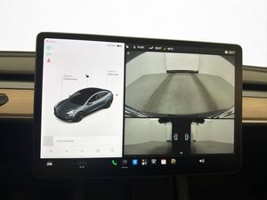 Tesla Model 3 bild 16