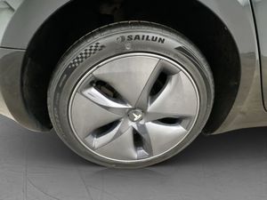 Tesla Model 3 bild 30