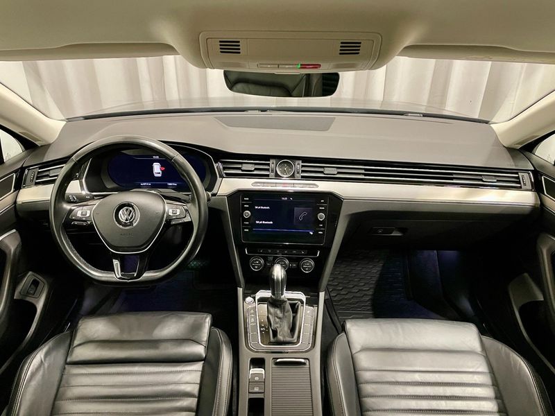 Volkswagen Passat bild 17