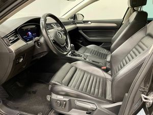 Volkswagen Passat bild 18