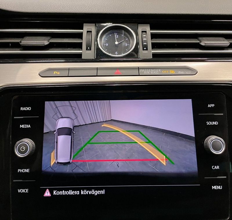 Volkswagen Passat bild 9