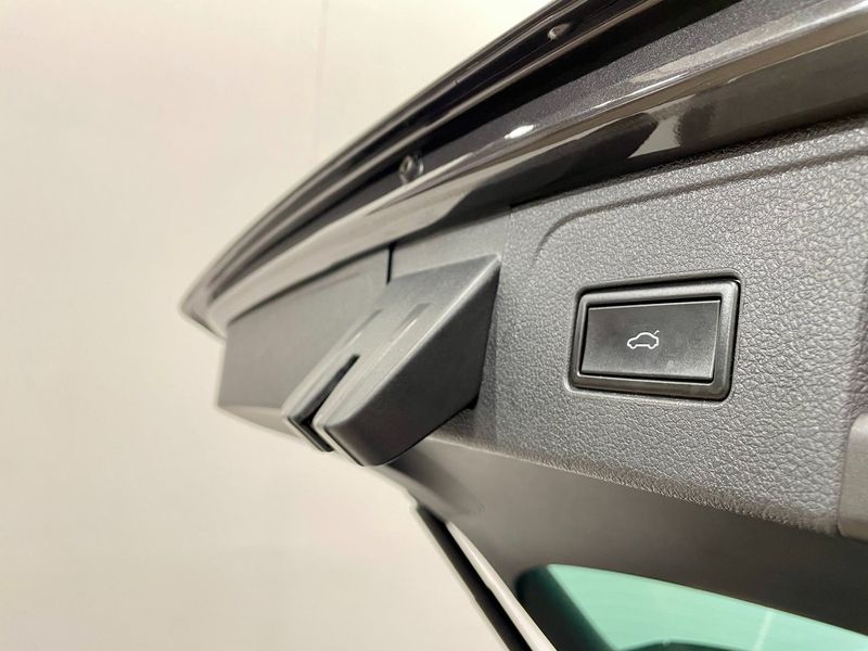 Volkswagen Passat bild 24
